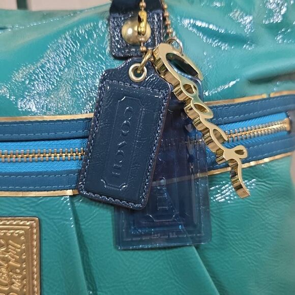 Coach Poppy Patent Leather Large Tote - Picture 3 of 15